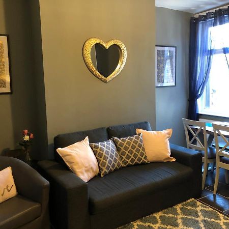 3. Stylish Private Double Room Near Manchester City Centre Esterno foto